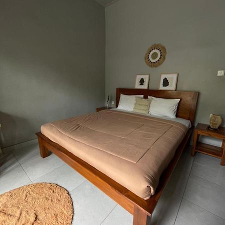Tyana Private Room In Batu Bolong 26 Canggu Exteriér fotografie